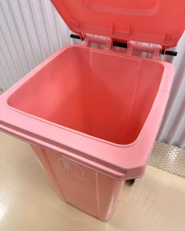 140 Litre Pink Garbage Bin - Image 8
